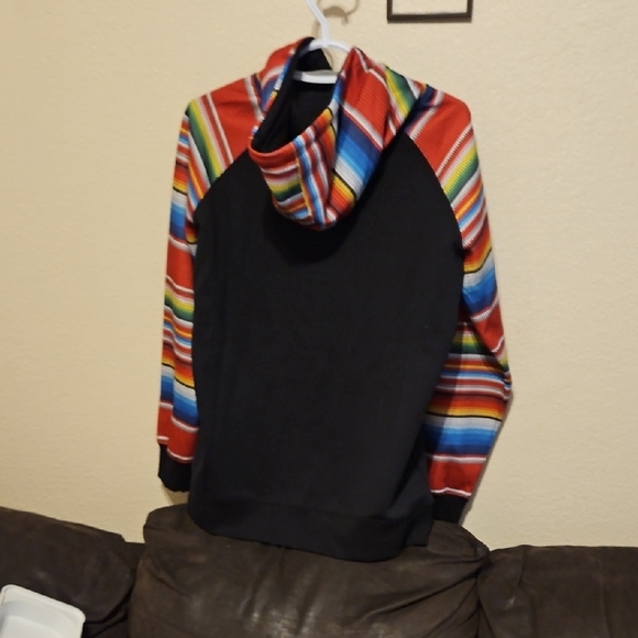 NWT Hooey Black Sweatshirt with Colorful Stripes - Picture 4 of 7